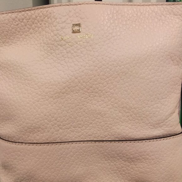 NWT Kate Spade Leather cross body - Picture 1 of 8